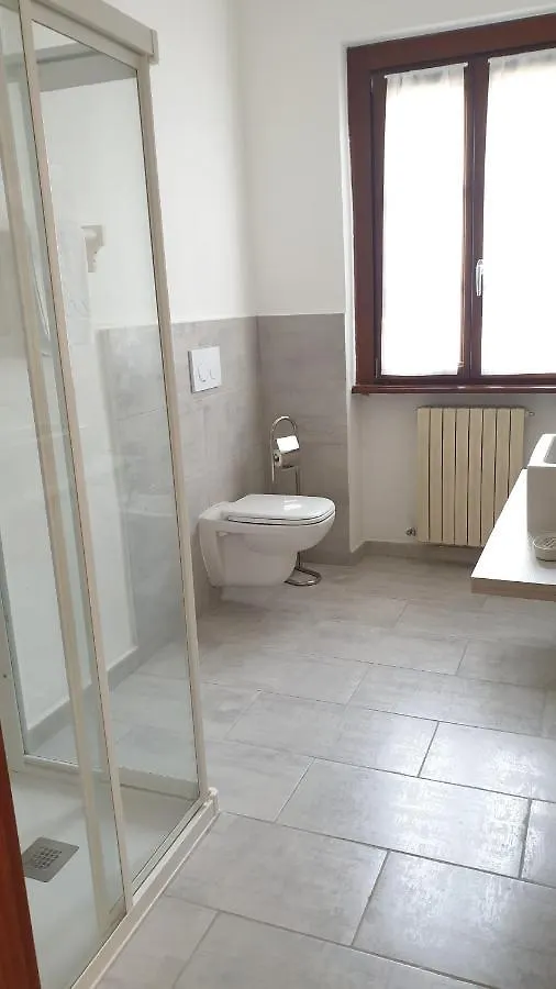 Apartment Appartamento Le Rose Ossuccio